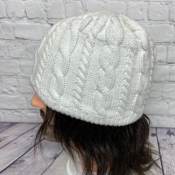 Edmonton Oilers Beanie Women Winter Hat Cap Toque White Cable Knit NHL Hockey - Picture 2 of 9